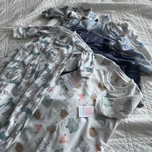 6 fleece sleep sacks, carters, Just one You, nwt and used, 3-6mo